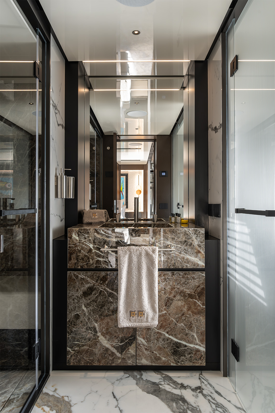 MODERNITY, ELEGANCE AND DESIGN EXCELLENCE