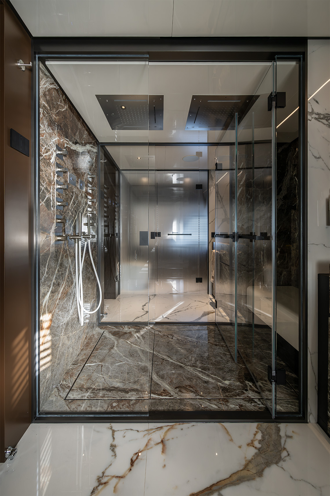 MODERNITY, ELEGANCE AND DESIGN EXCELLENCE