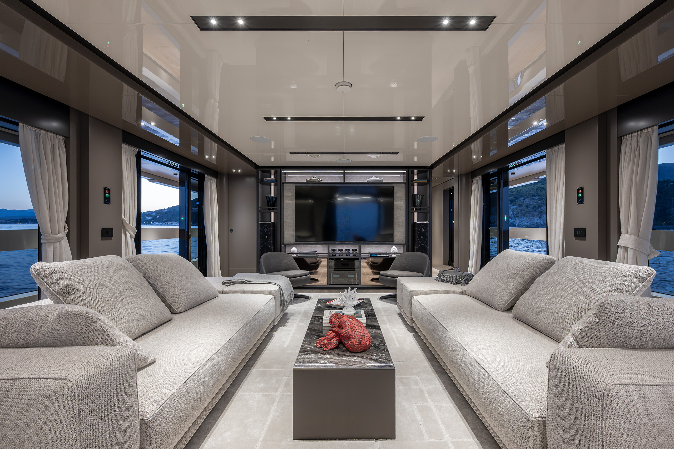 MODERNITY, ELEGANCE AND DESIGN EXCELLENCE