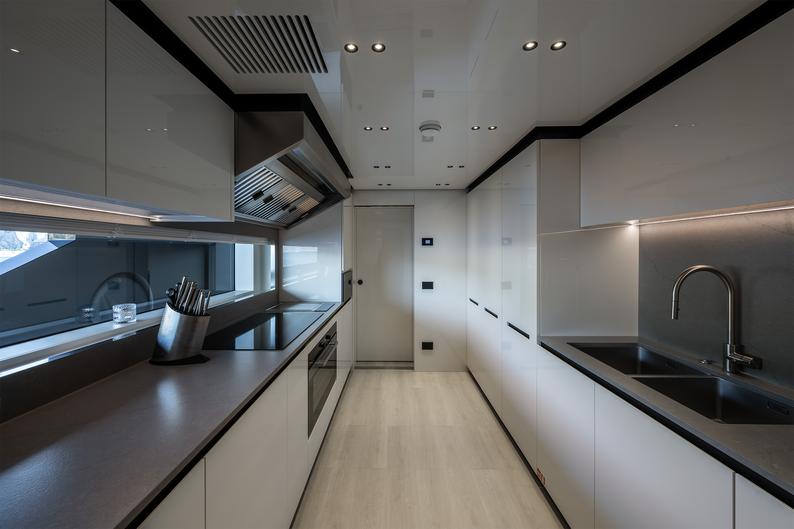 MODERNITY, ELEGANCE AND DESIGN EXCELLENCE