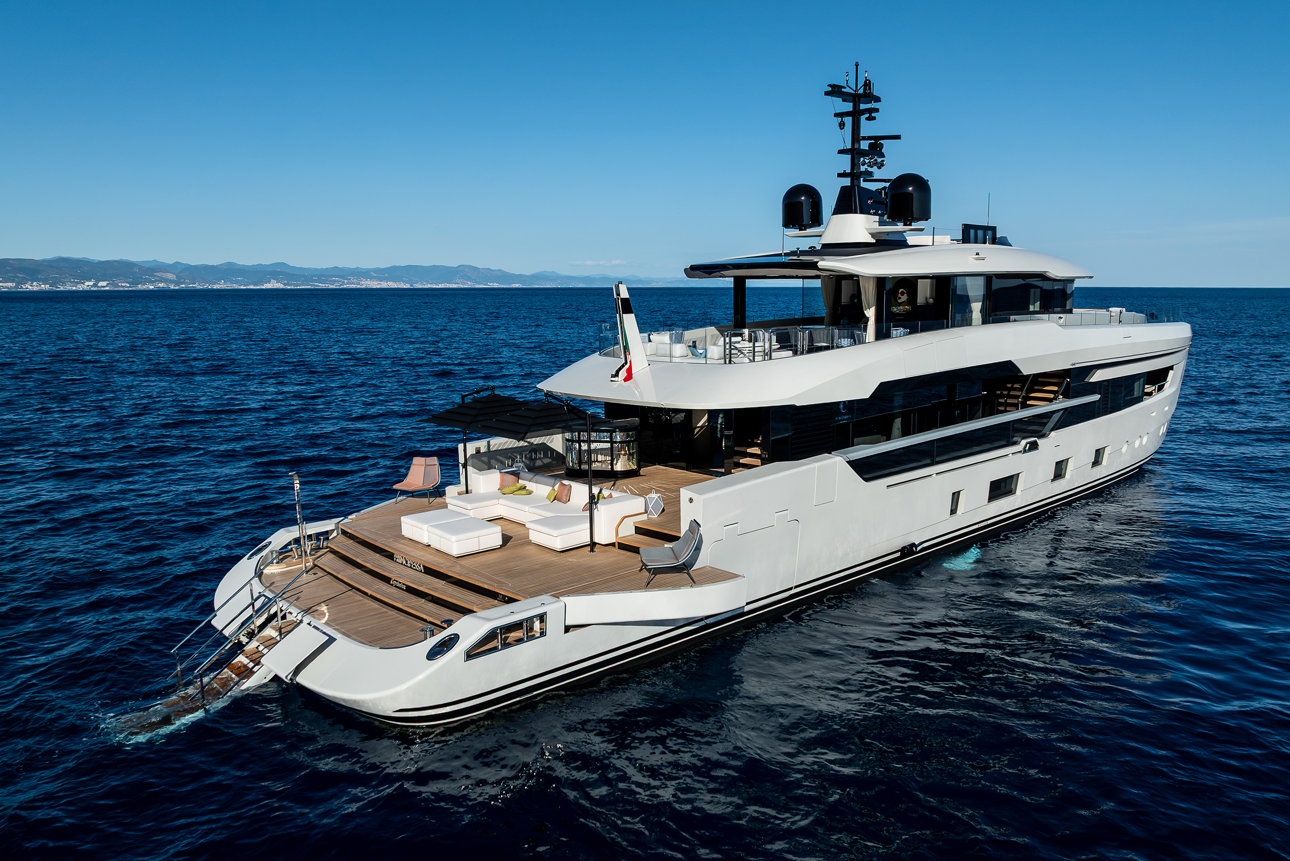 MODERNITY, ELEGANCE AND DESIGN EXCELLENCE